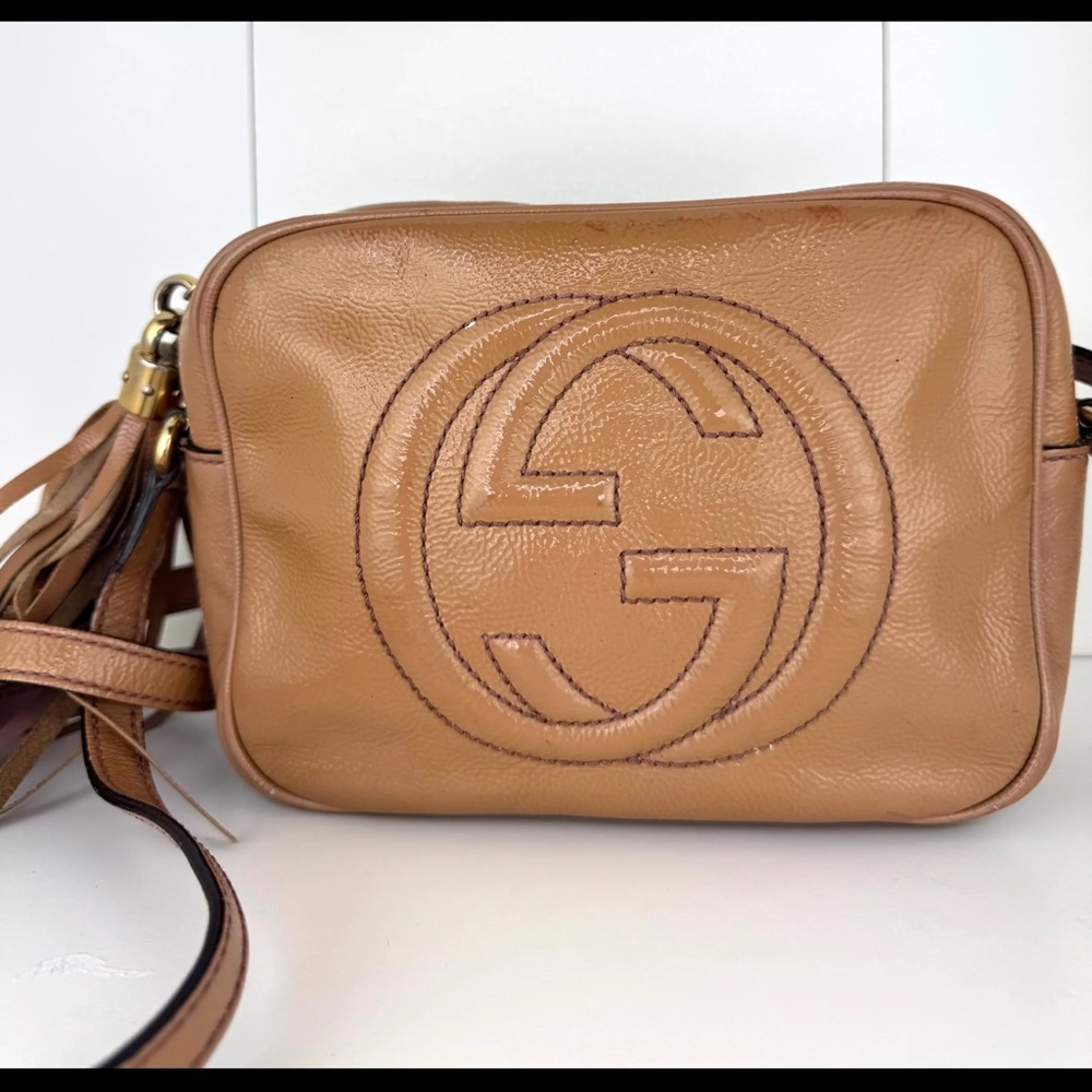 Gucci Soho Disco Crossbody Bag – Tan / Nude - Picture 2 of 15